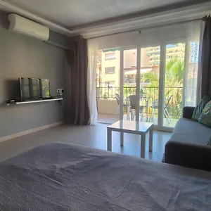  Apartment In